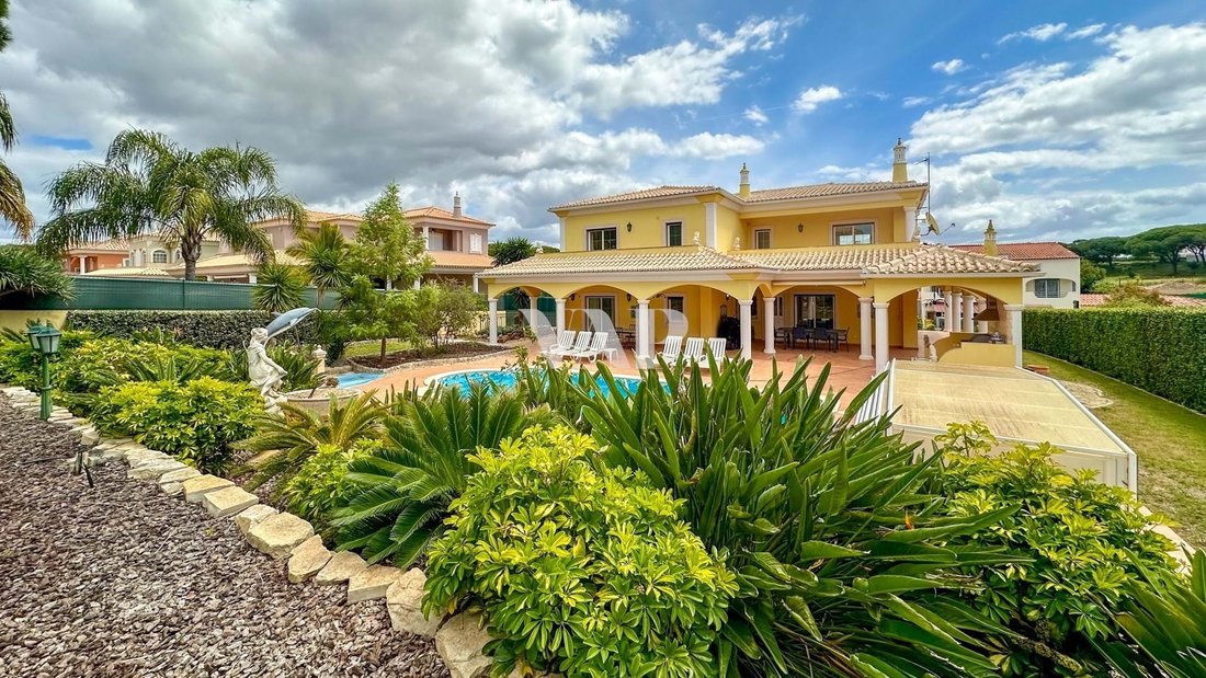 Villa in Quarteira, Algarve, Portugal 5 - 16462455