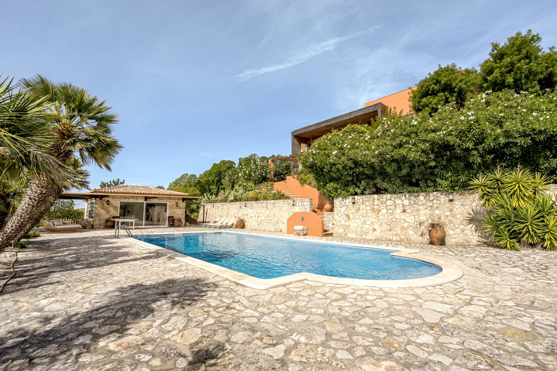 Villa in Alcabideche, Lisbon, Portugal 2 - 16460719