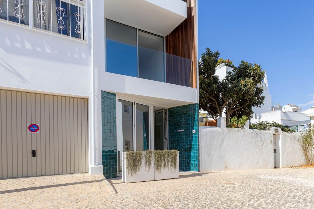 House in Praia da Luz, Algarve, Portugal 1 - 16464971