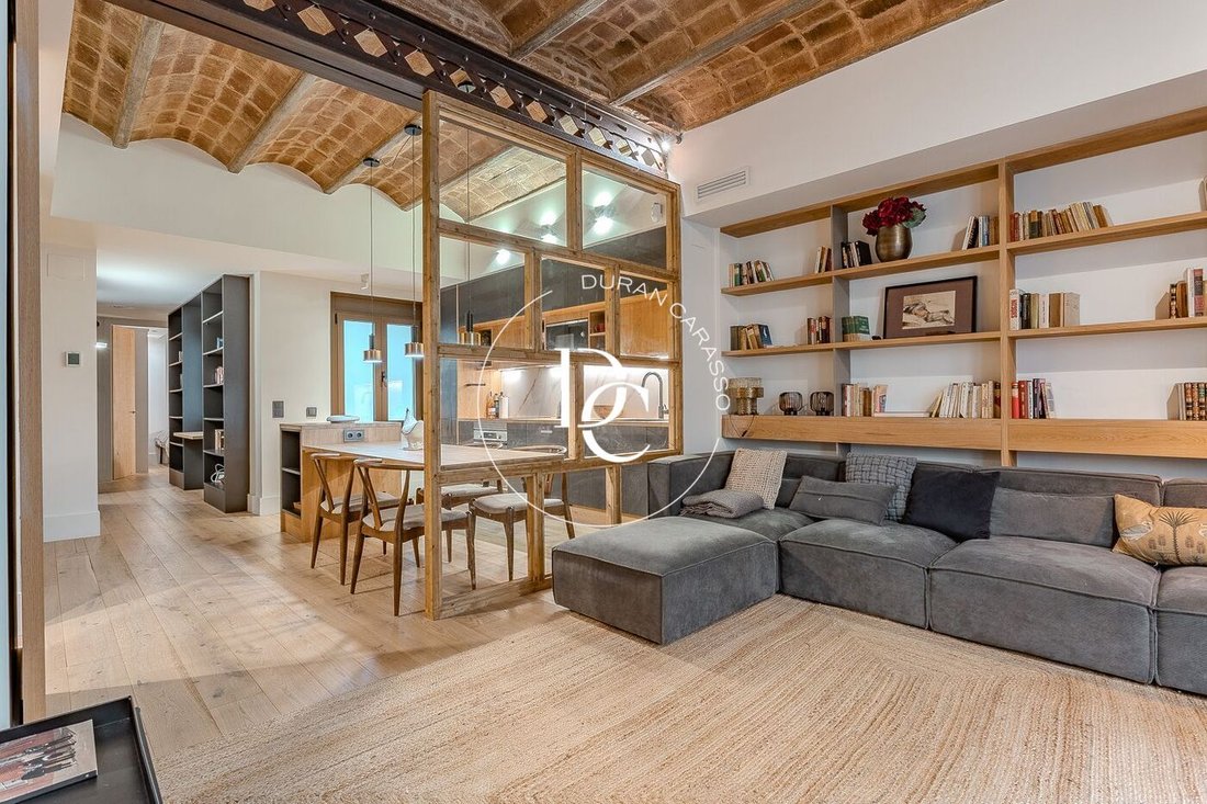 Apartment in Ciutat Vella, Barcelona, Spain 3 - 15857825