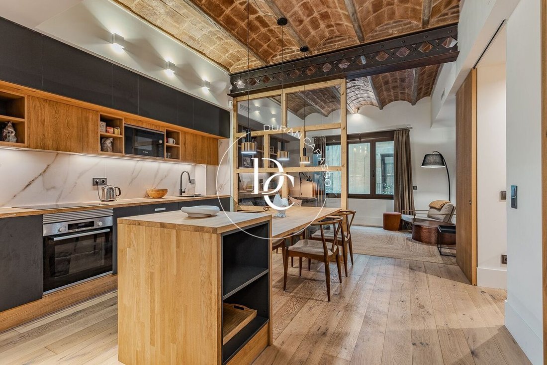 Apartment in Ciutat Vella, Barcelona, Spain 2 - 15857825