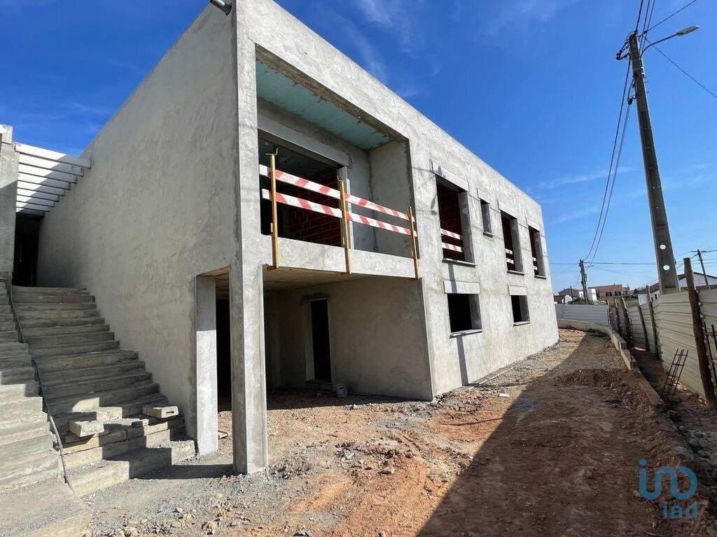 Townhouse in Silveira, Lisbon, Portugal 2 - 15253042