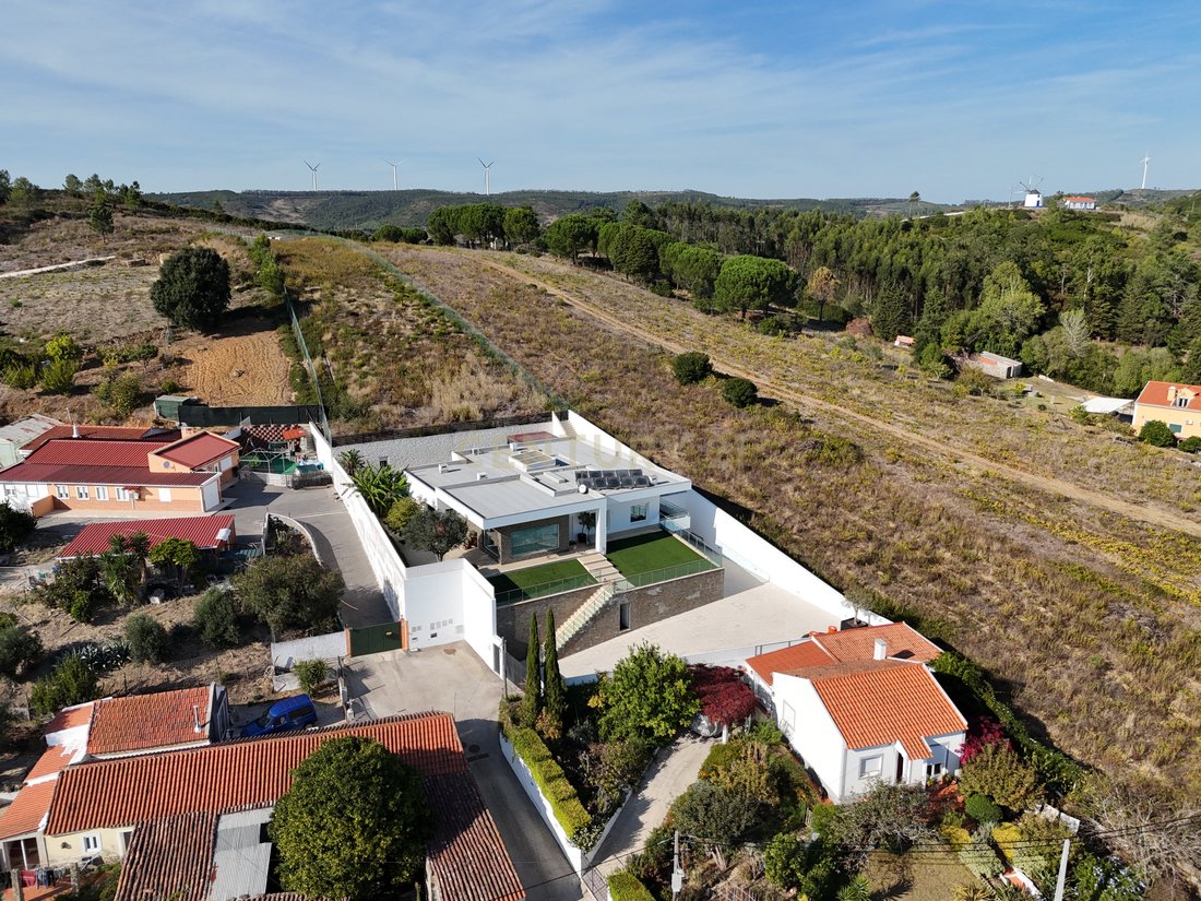 Villa in Carvoeira e Carmoes, Lisbon, Portugal 2 - 16463340