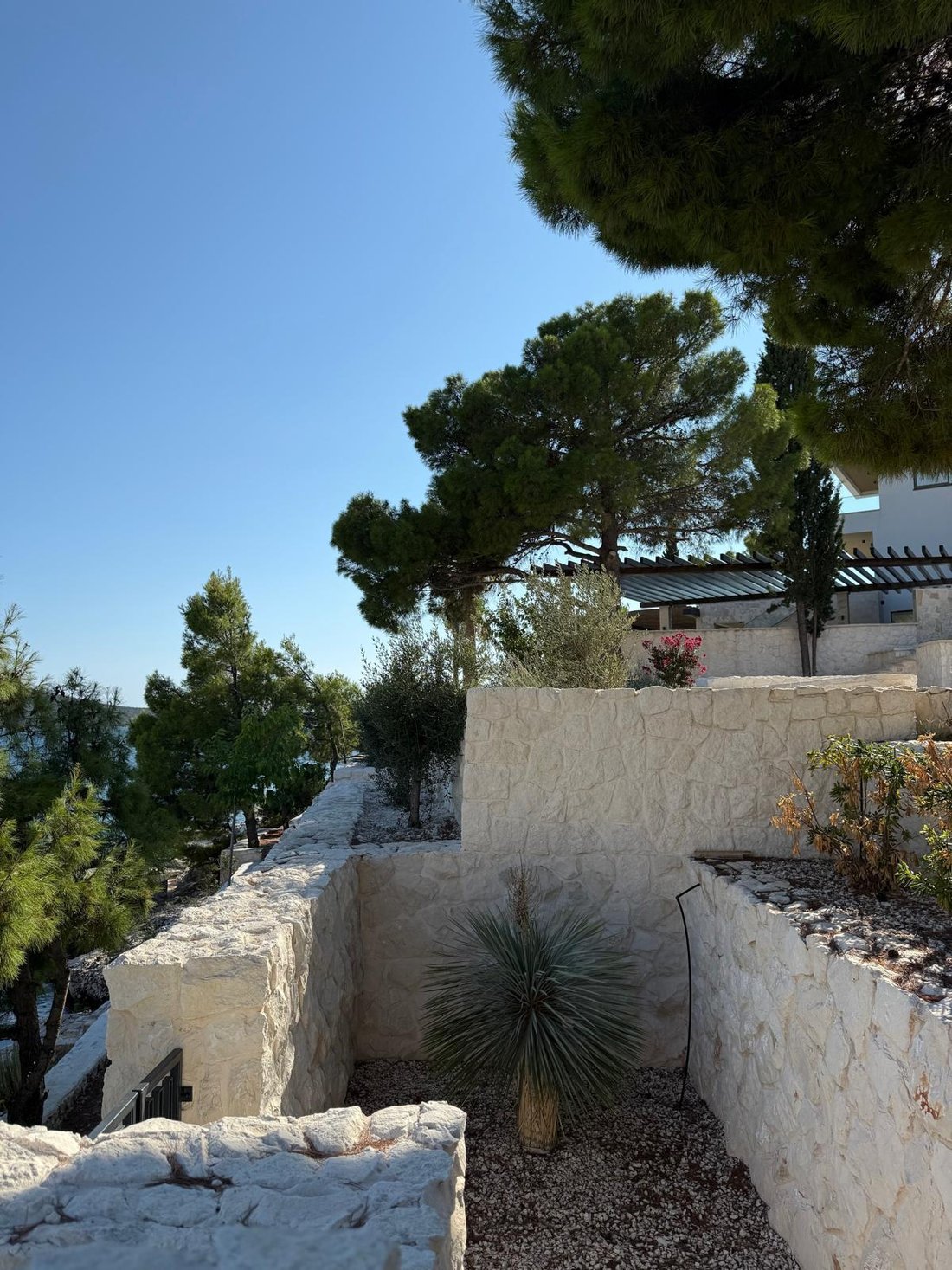 Villa in Rogoznica, Sibenik-Knin County, Croatia 2 - 16465121