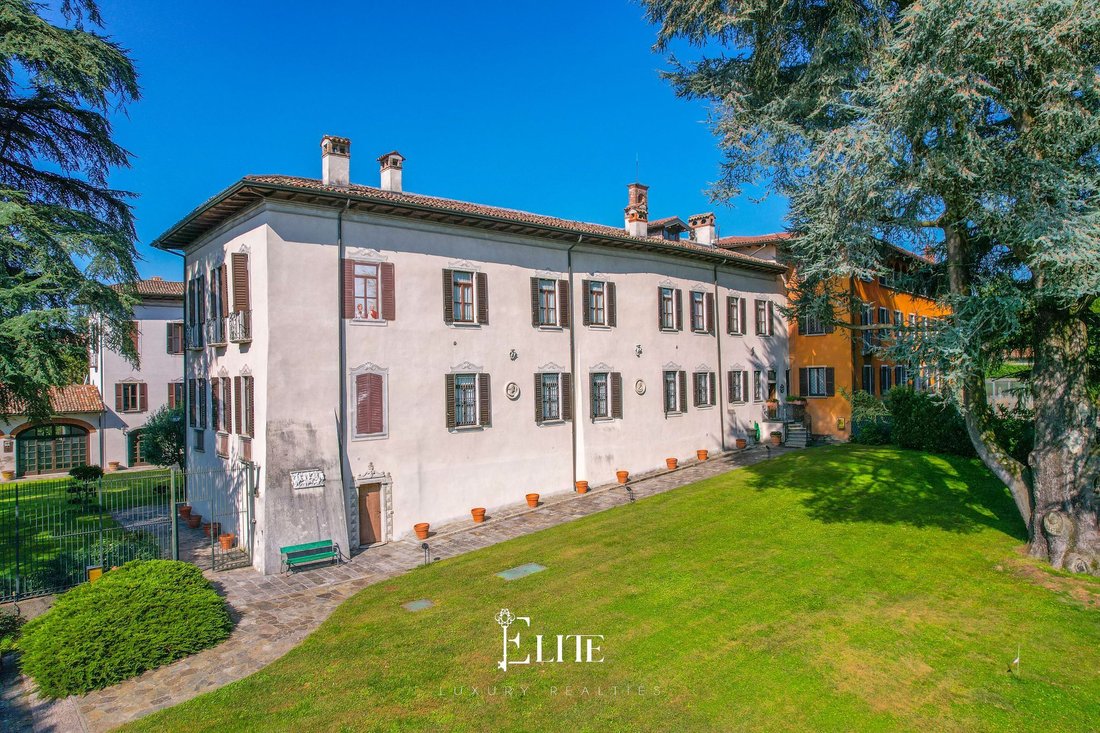 Villa in Daverio, Lombardy, Italy 5 - 16464892