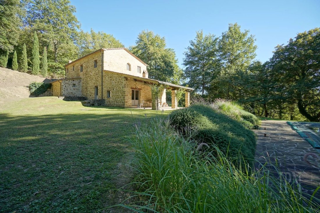 Villa in Umbertide, Umbria, Italy 5 - 16465141