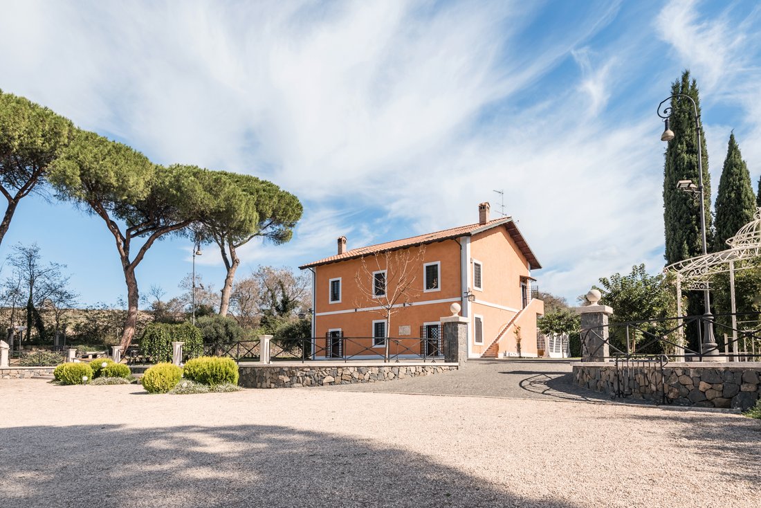 Zagarolo, Lazio, Italy 4 - 16465212