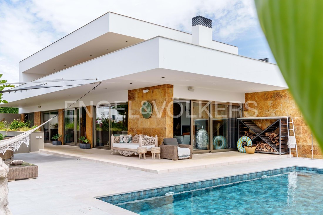 Villa in Ferragudo, Algarve, Portugal 1 - 16466004