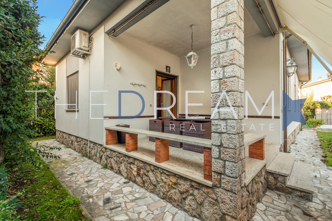 Villa in Center, Forte dei Marmi, Tuscany 2 - 16466319