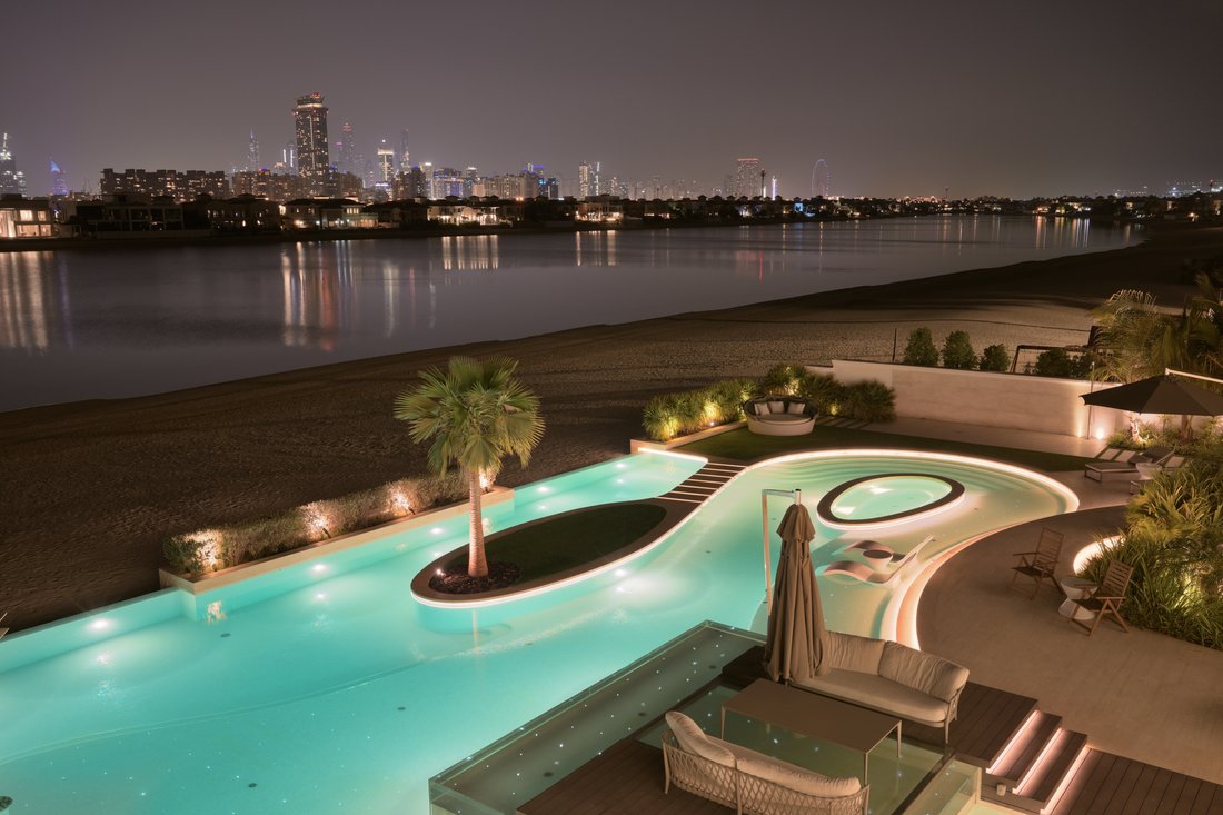 Villa in Palm Jumeirah, Dubai, United Arab Emirates 4 - 16468615