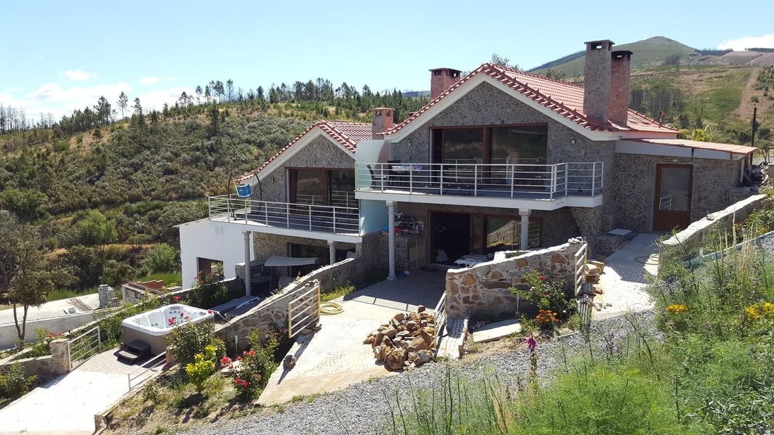 Country House in Barco e Coutada, Castelo Branco District, Portugal 1 - 16468578