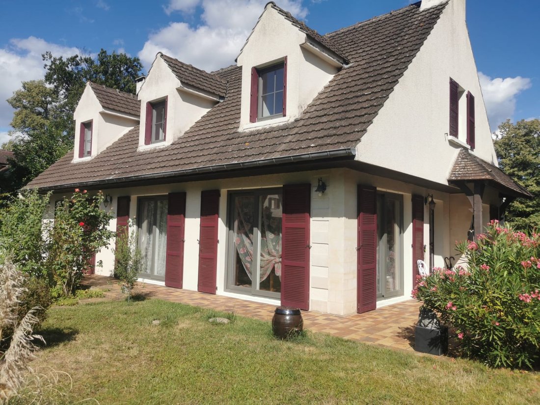 House in Chantilly, Hauts-de-France, France 1 - 16467694