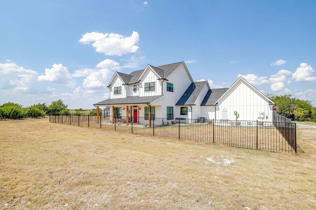 House in Godley, Texas, United States 3 - 16222961