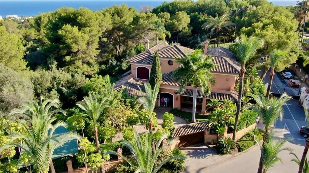 Villa in Sierra Blanca, Marbella, Spain 1 - 16469703