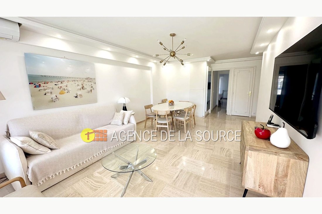 Apartment in La Source, Cannes, France 3 - 16021999