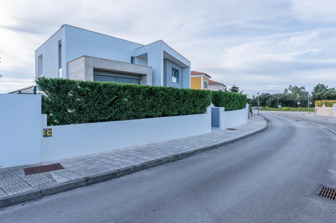 Villa in Azeitao (Sao Lourenco e Sao Simao), Setubal, Portugal 2 - 16466511