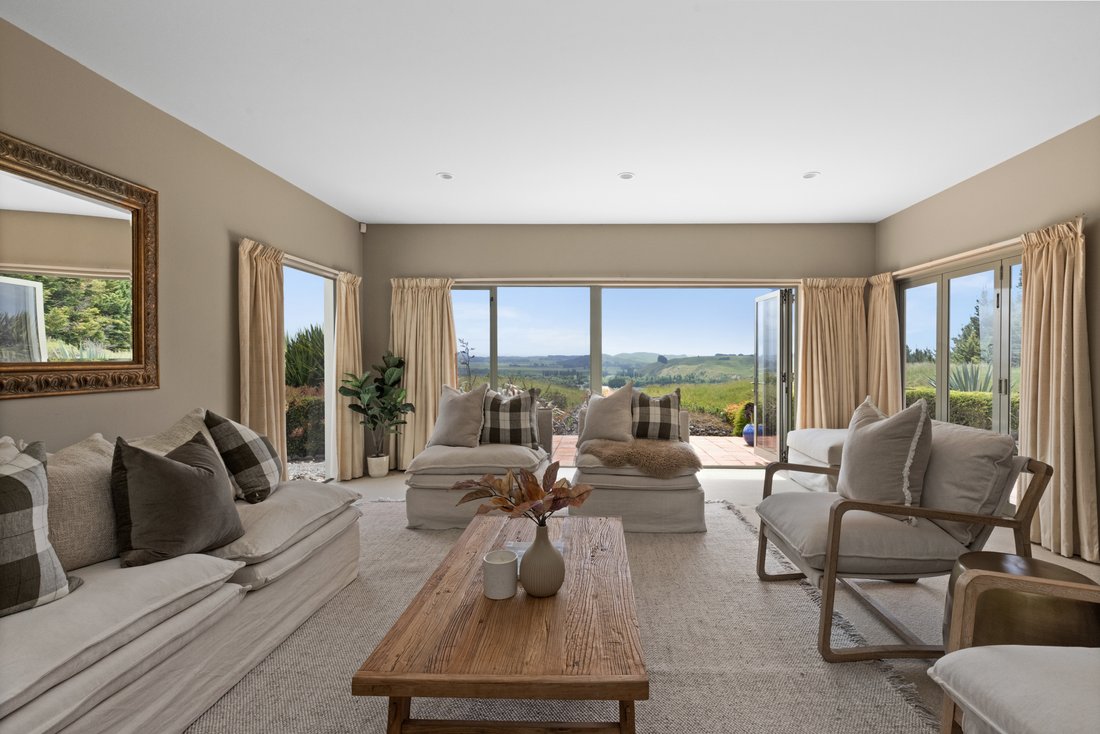 House in Hastings, Hawke's Bay, New Zealand 2 - 13624674
