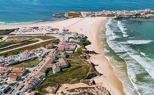 Ferrel, Leiria District, Portugal 1