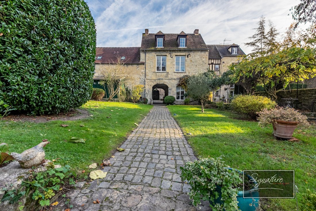 Maison à Senlis, Hauts-de-France, France 1 - 16467058