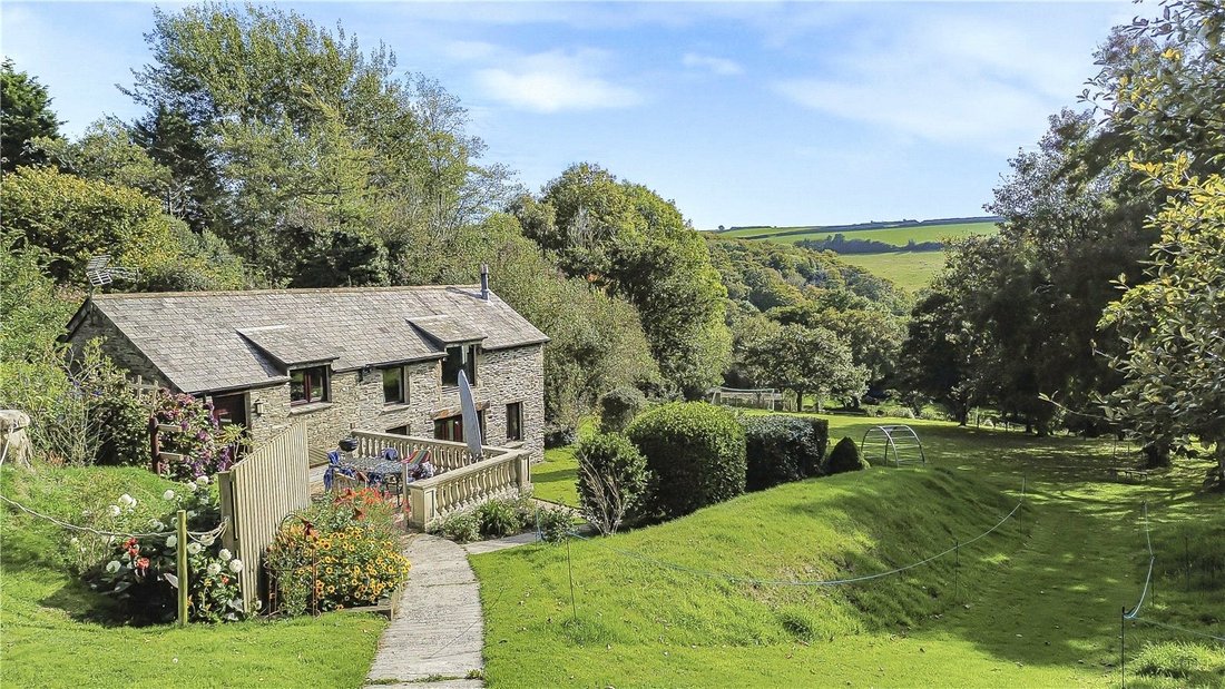Estate in Trenewan, Polperro, England 4 - 16466547