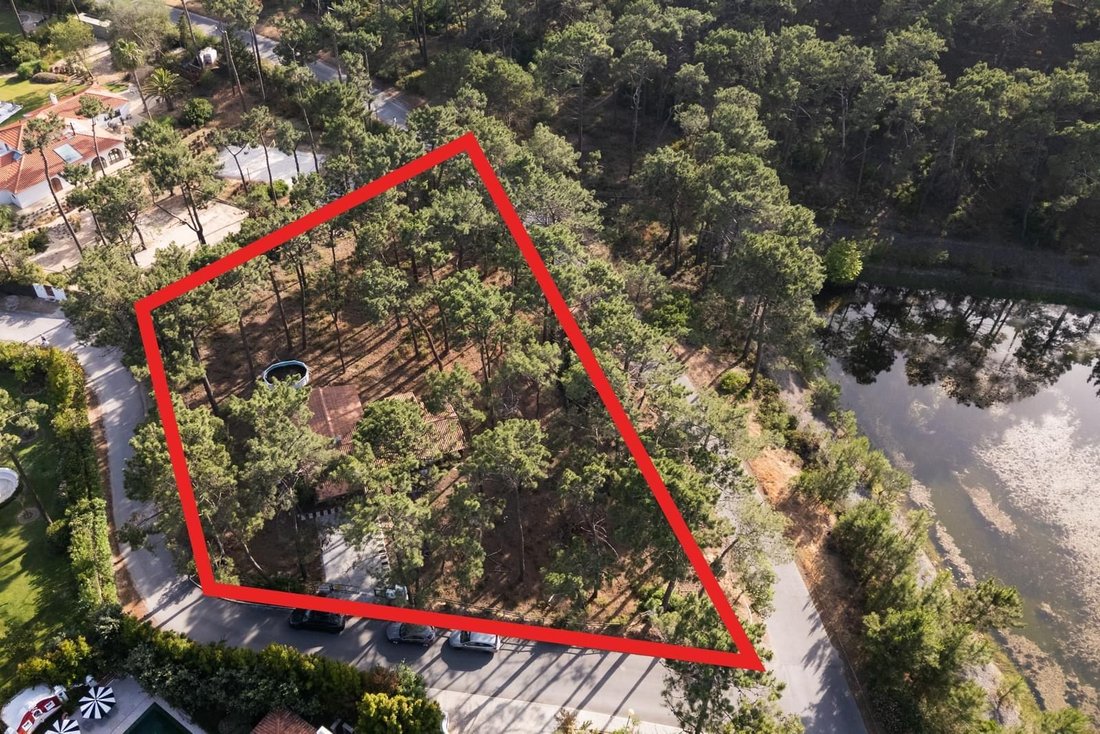 Land in Aroeira, Charneca de Caparica e Sobreda, Portugal 1 - 16468871