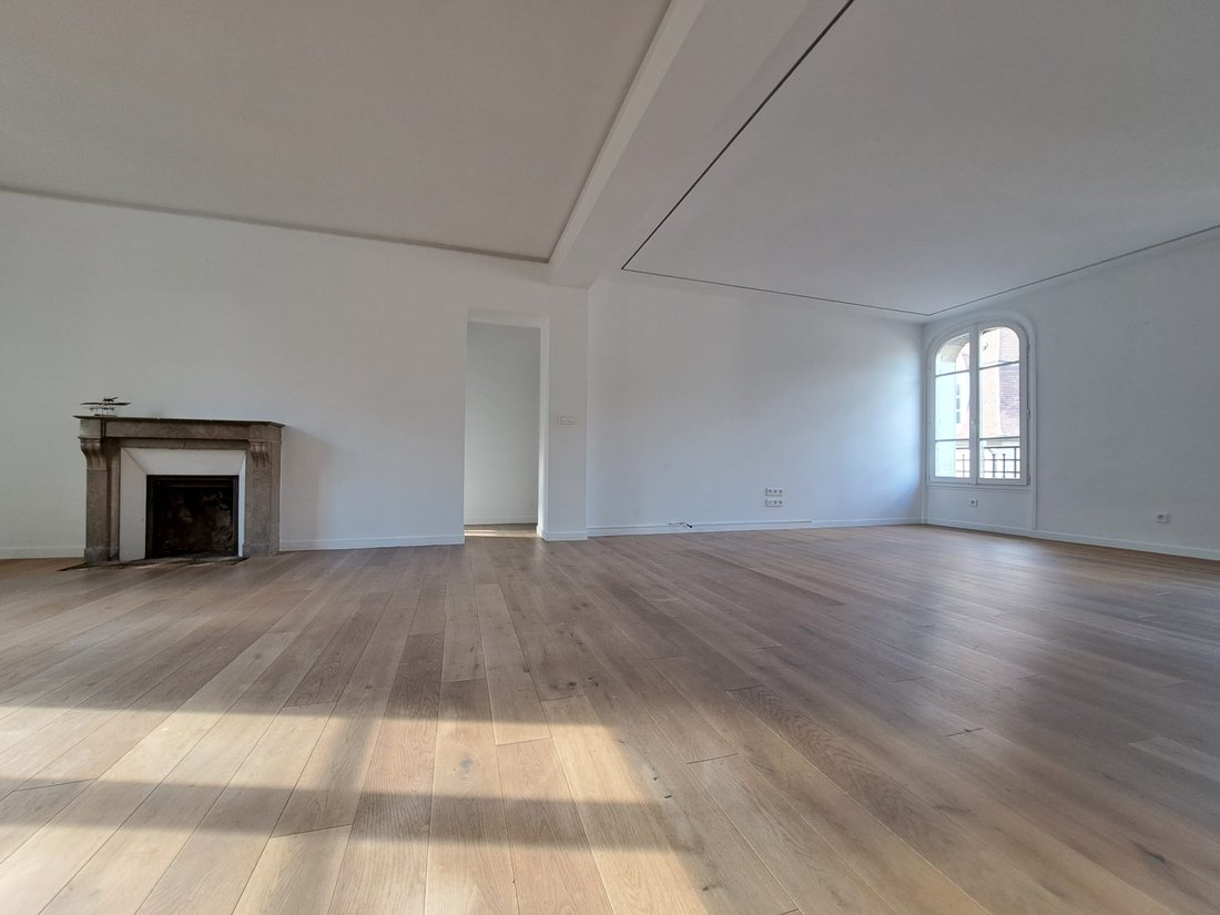 Apartment in Senlis, Hauts-de-France, France 2 - 16467913