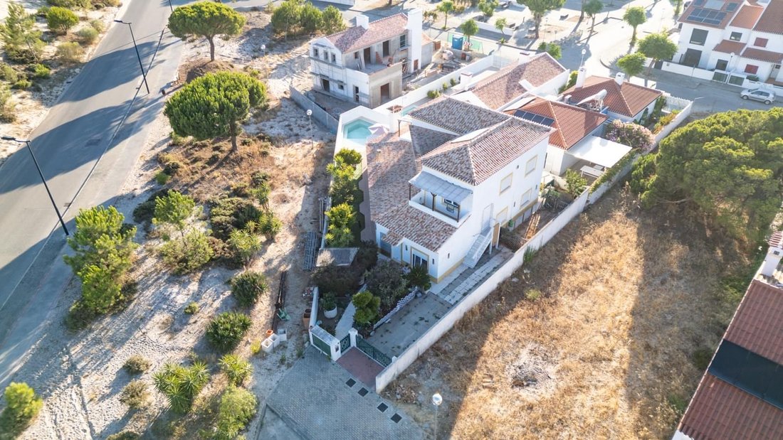 Villa in Carvalhal, Setubal, Portugal 1 - 16468804