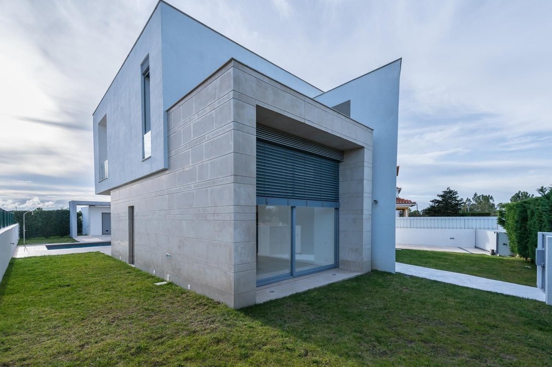 Villa in Azeitao (Sao Lourenco e Sao Simao), Setubal, Portugal 4 - 16466511