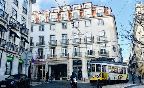 House in Misericordia, Lisbon, Portugal 1