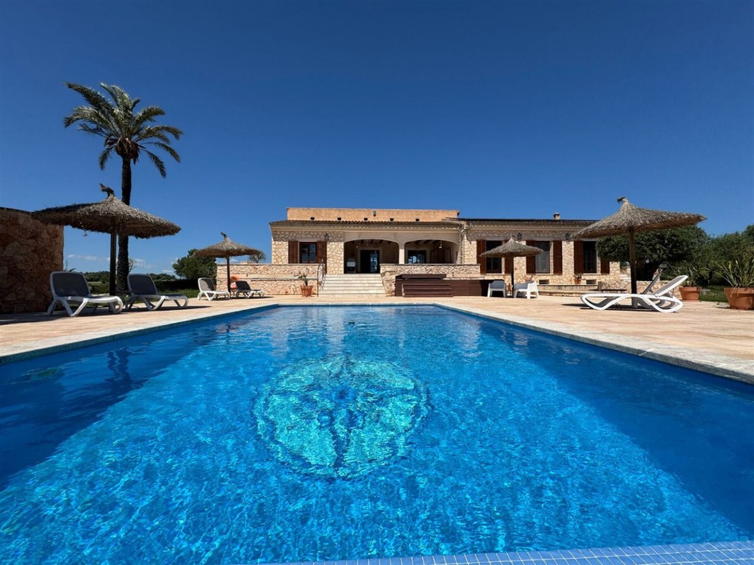 Finca in Manacor, Balearic Islands, Spain 1 - 16467938