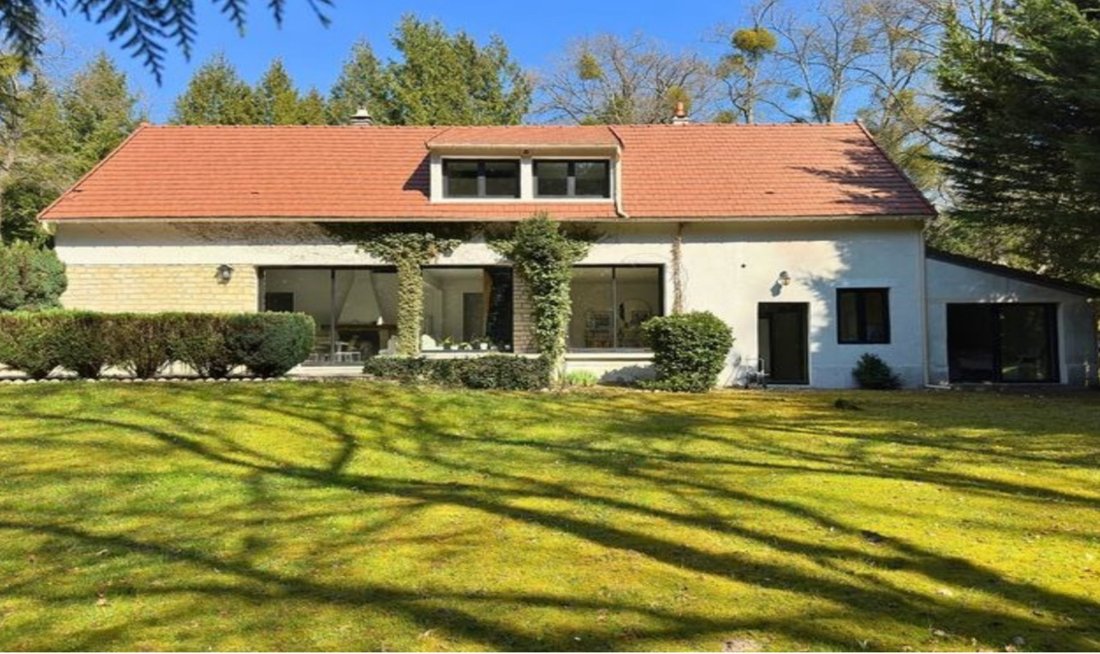 House in Ouest, Lamorlaye, France 1 - 16467472