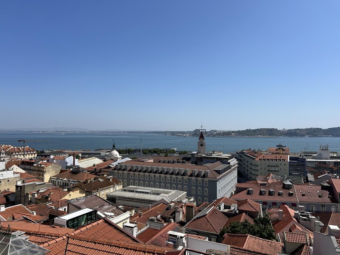 Apartment in Misericordia, Lisbon, Portugal 2 - 16468782