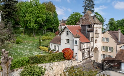 House in Luzarches, Ile-de-France, France 1