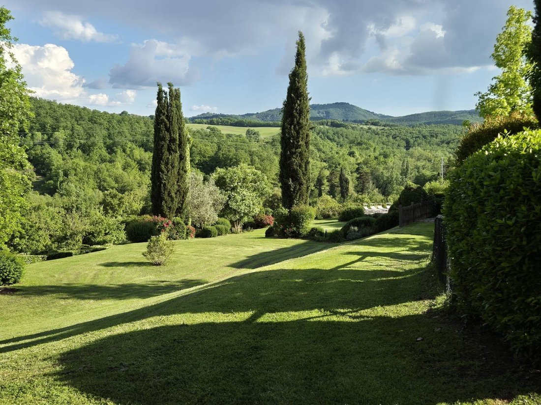 Country House in Chiusdino, Tuscany, Italy 4 - 16470194
