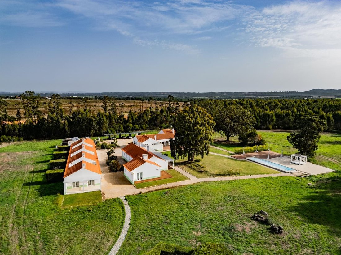 Villa in Sao Salvador e Santa Maria, Beja District, Portugal 5 - 16468848
