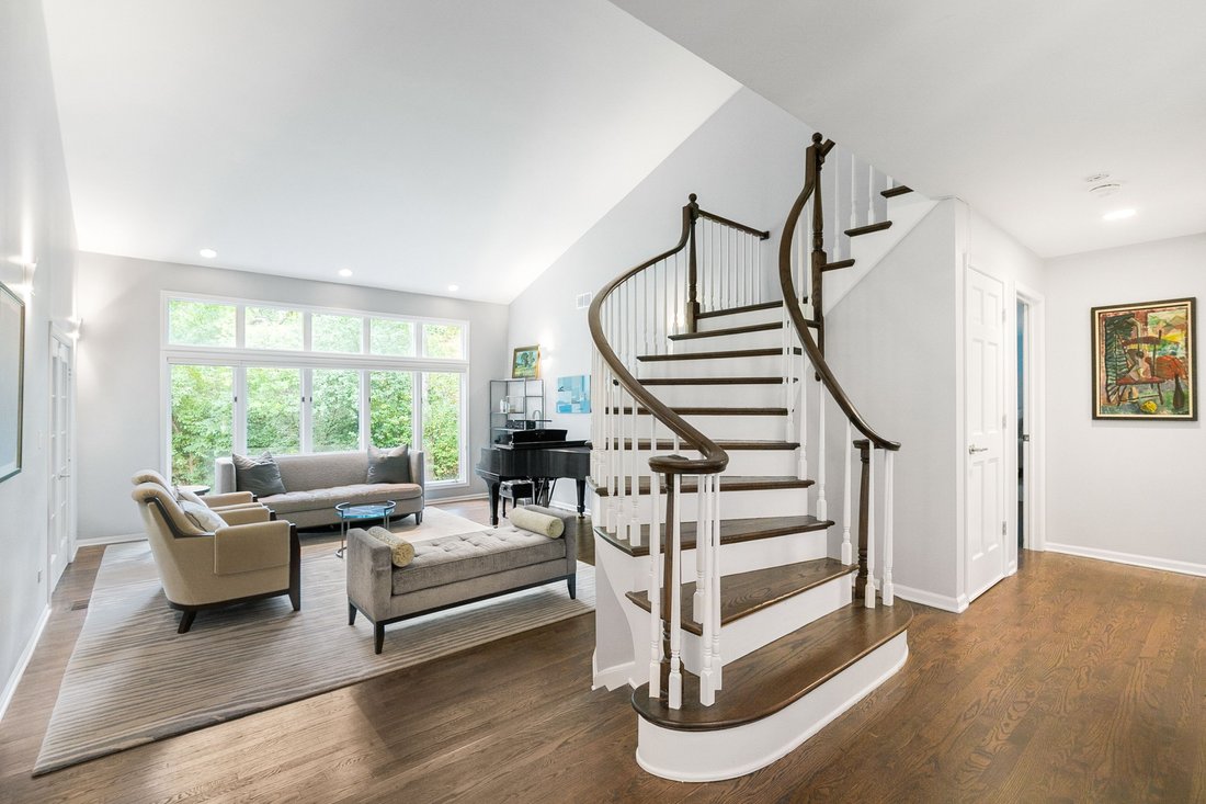 House in Lake Bluff, Illinois, United States 3 - 16466353