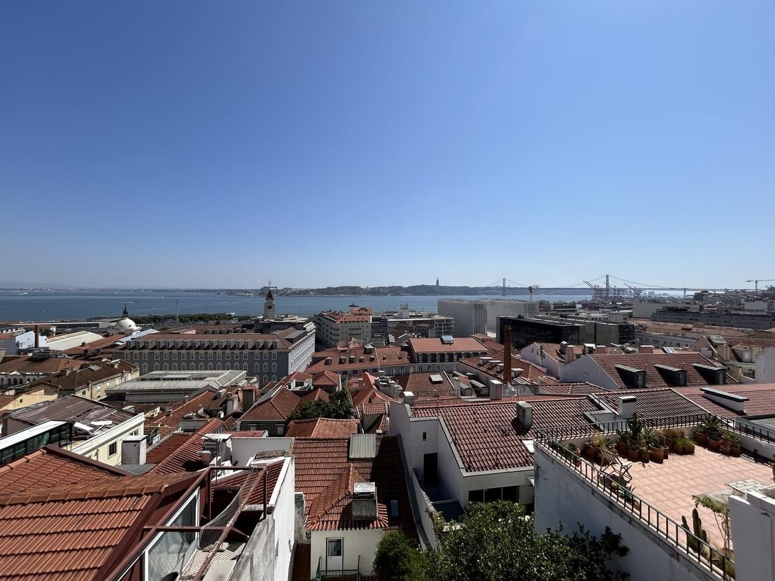 Apartment in Misericordia, Lisbon, Portugal 4 - 16468784