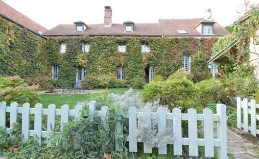 Maison à Rully, Hauts-de-France, France 1