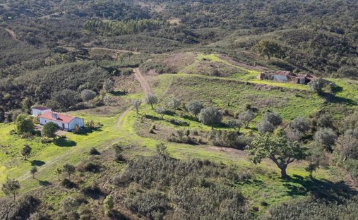 Land in Santiago do Cacem, Santa Cruz e Sao Bartolomeu da Serra, Setubal, Portugal 1