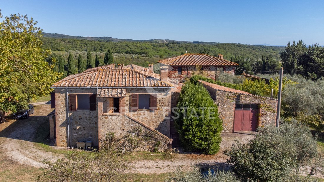 Estate in Castellina in Chianti, Tuscany, Italy 3 - 16469806
