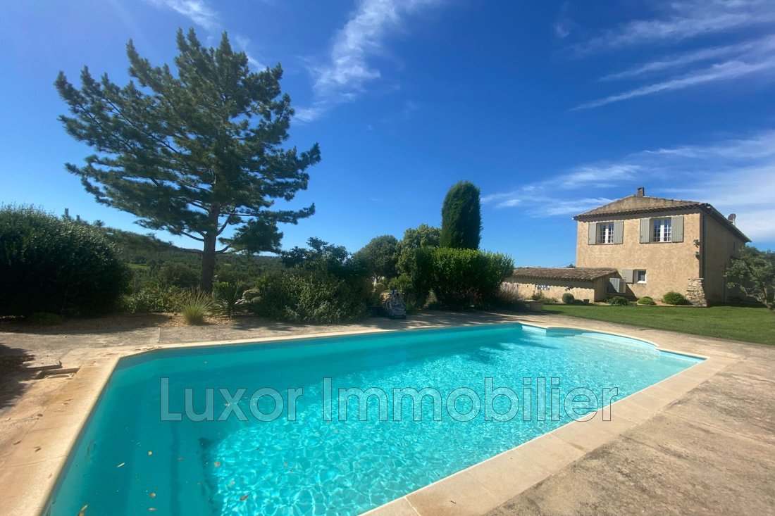 Villa in Grambois, Provence-Alpes-Côte d'Azur, France 1 - 14936634