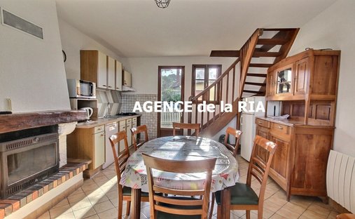 Castle for Sale in Saint-Michel-Chef-Chef, Pays de la Loire, France