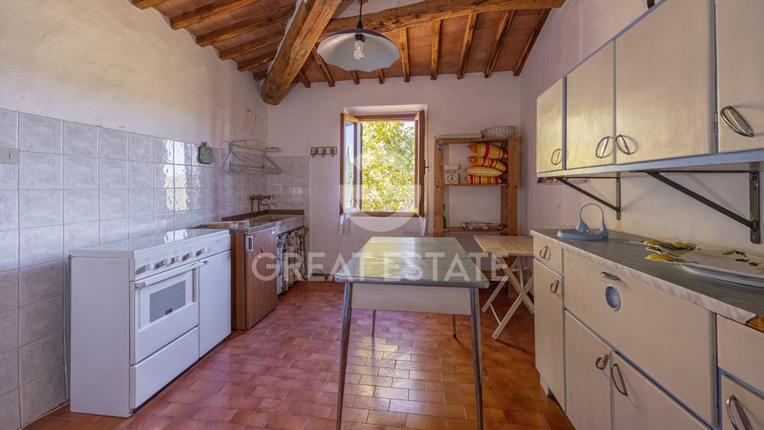 Estate in Castellina in Chianti, Tuscany, Italy 2 - 16469806