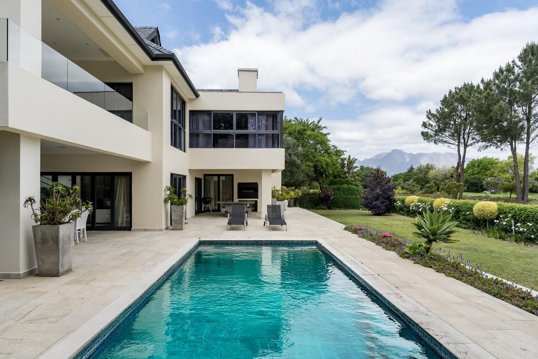 House in Paarl, Western Cape, South Africa 5 - 16469781
