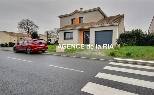 House in Le Clion-Bourg, Pornic, France 1