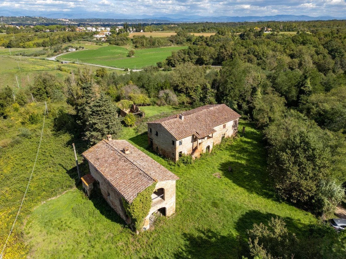 Farm Ranch in Montecastello-Treggiaia-I Fabbri, Pontedera, Tuscany 1 - 16466556
