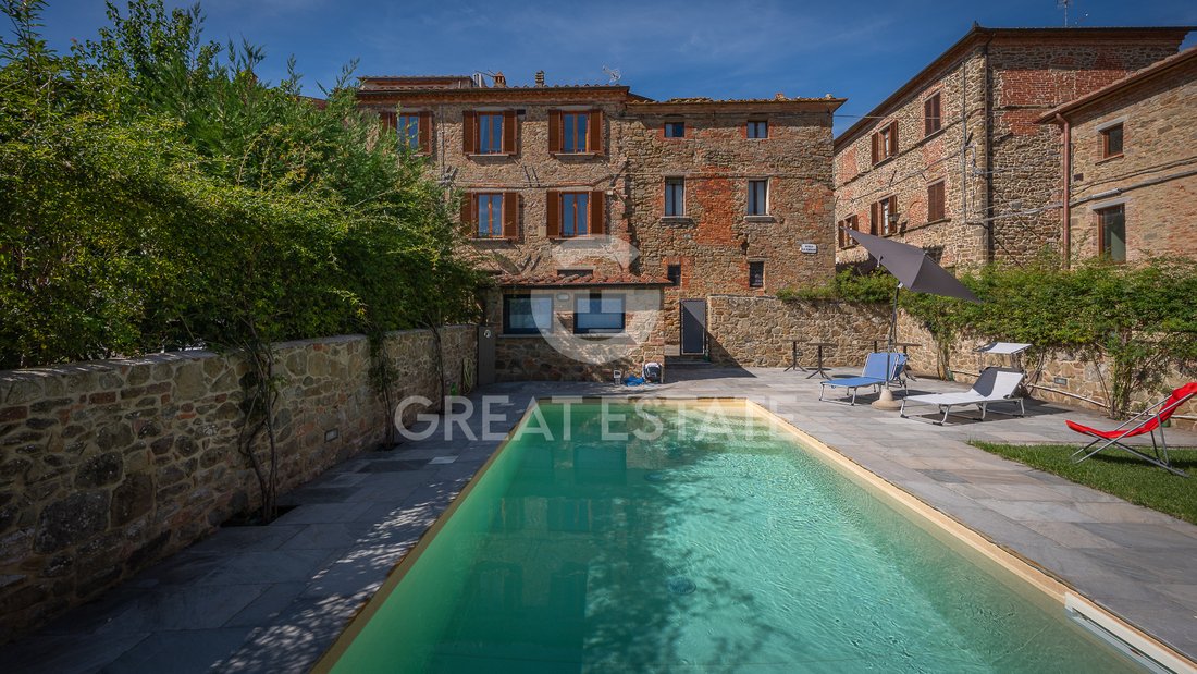 Estate in Sinalunga, Tuscany, Italy 3 - 16469833