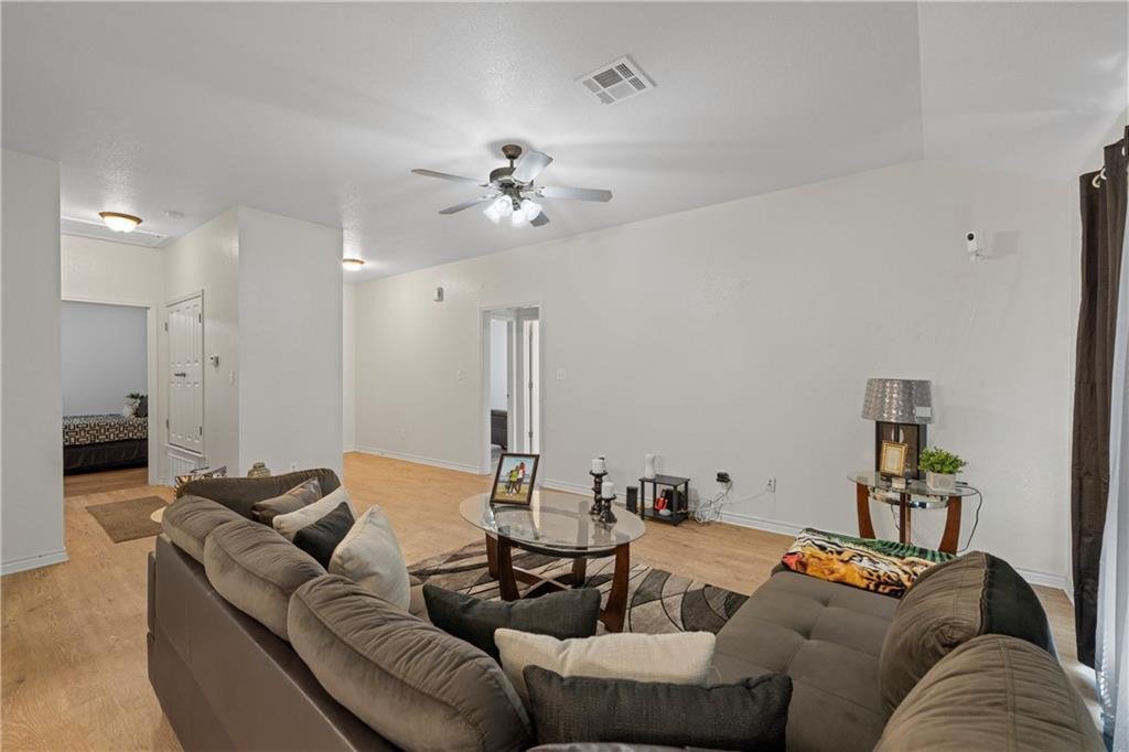 Apartment in Elm Mott, Texas, United States 5 - 16466189