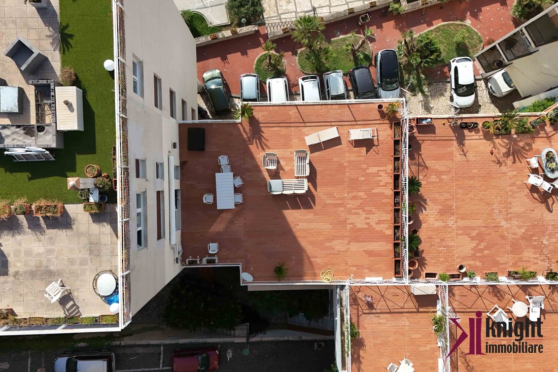 Apartment in Naples, Campania, Italy 3 - 16469472