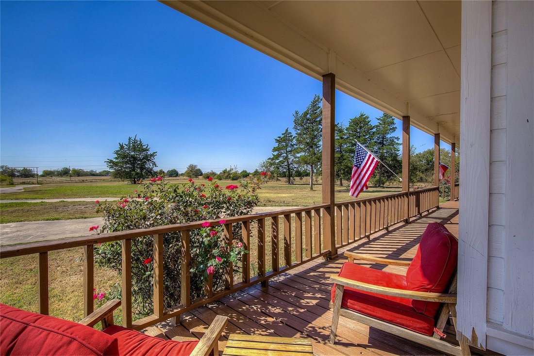 House in Sulphur Springs, Texas, United States 4 - 16466497